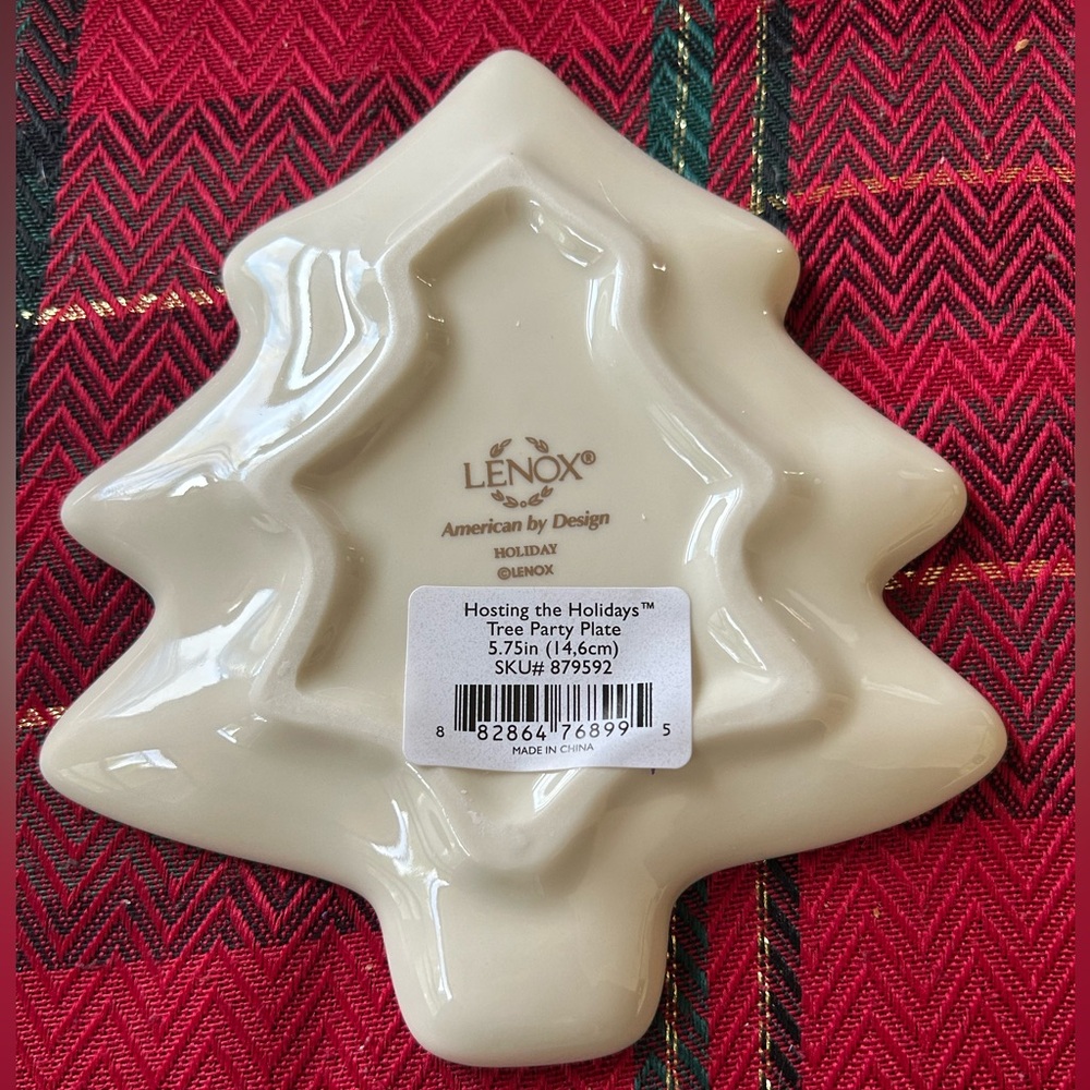 Lenox Hosting the Holidays Tree Part Plate - NWT - Picture 2 of 5